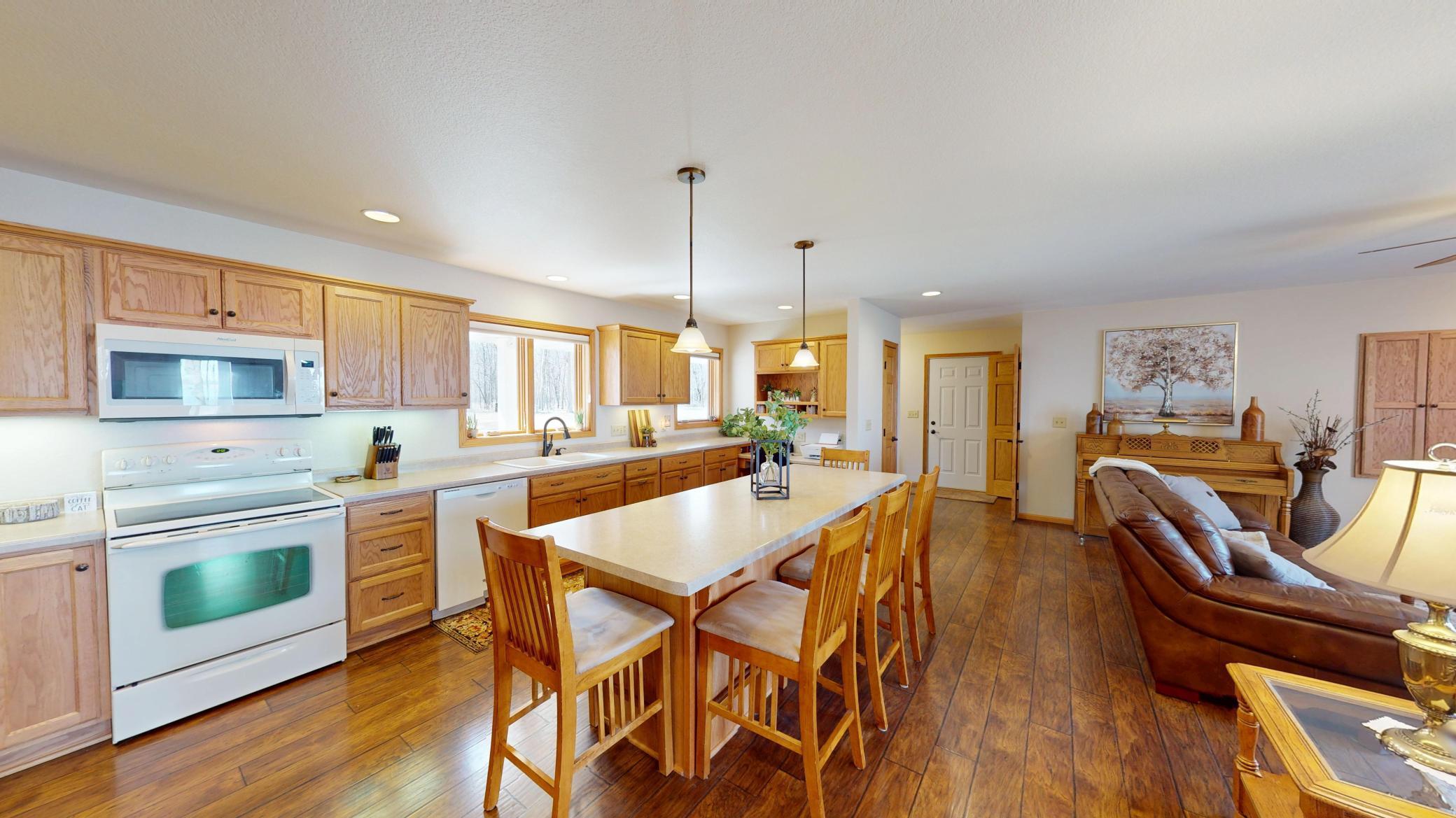 64562 270th Street, Alden, Minnesota image 8