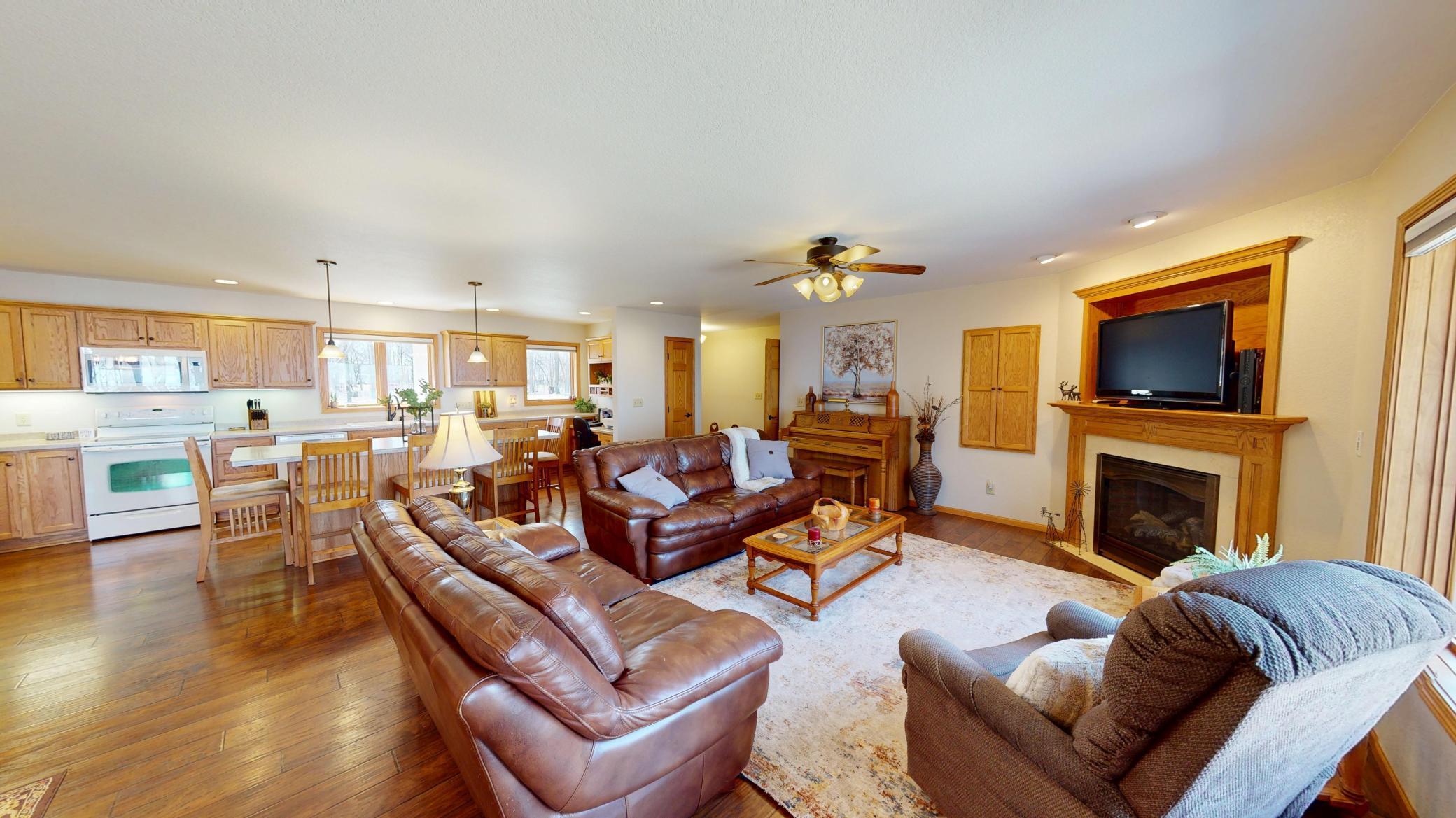 64562 270th Street, Alden, Minnesota image 13