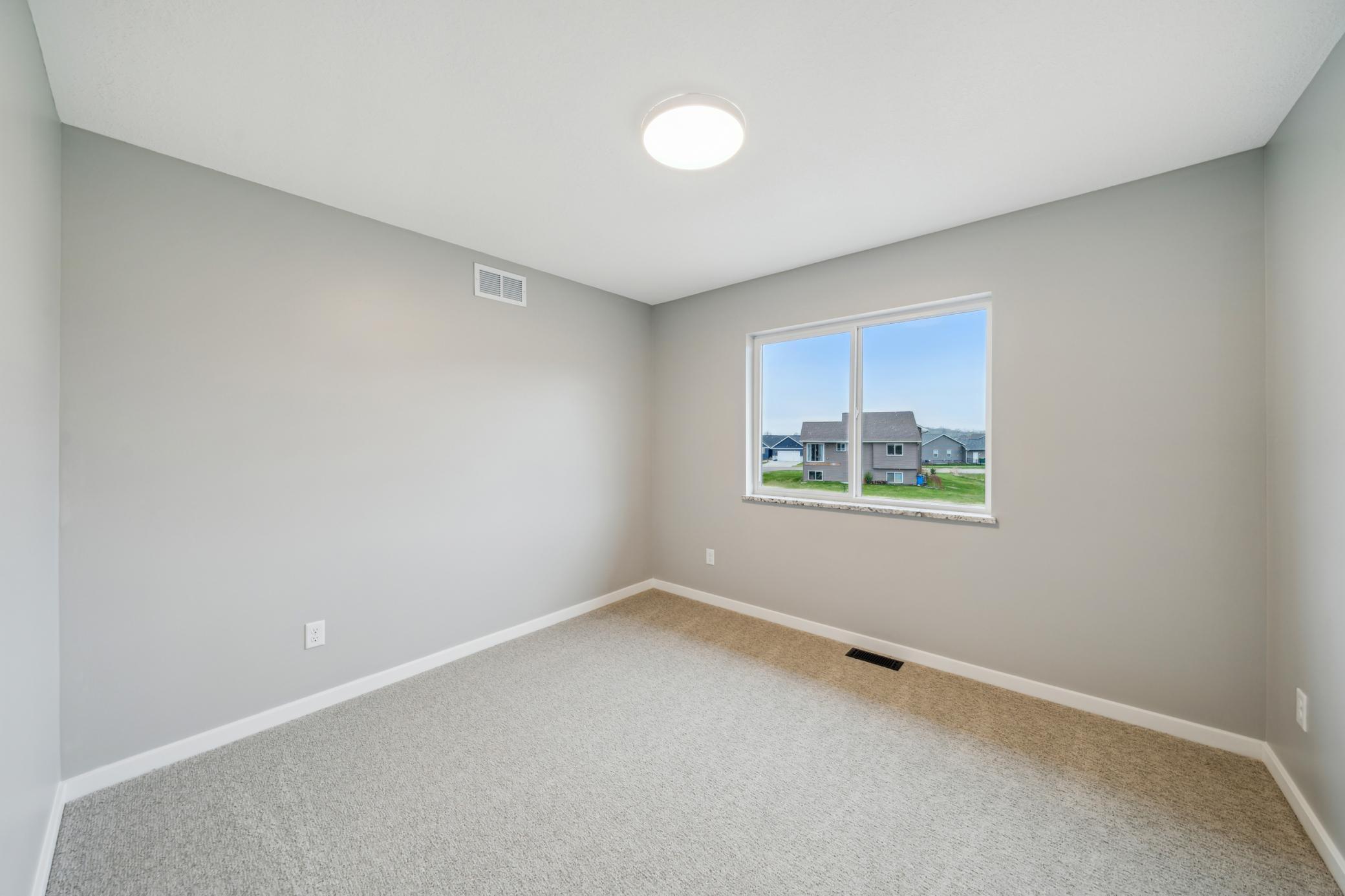 230 Eagle Ridge Drive, Roberts, Wisconsin image 12