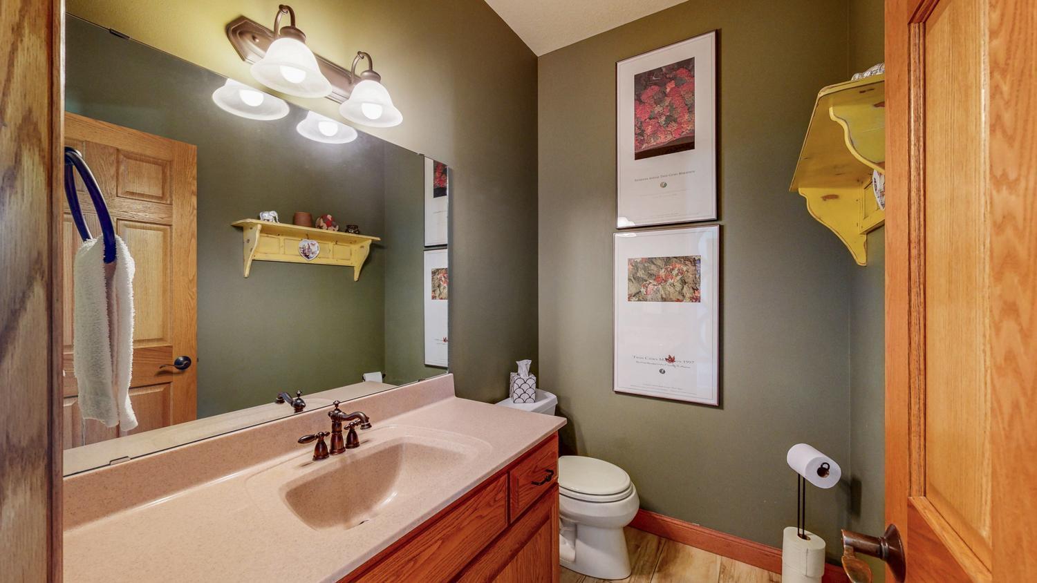 435 Donegal Lane, Chatfield, Minnesota image 17