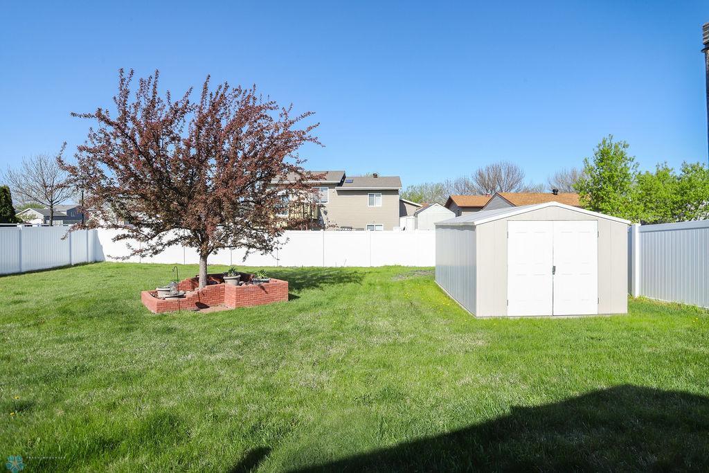 632 22nd Street, West Fargo, North Dakota image 29