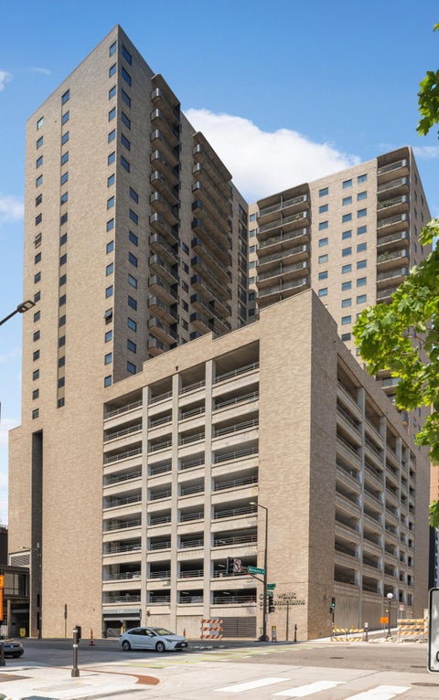 Condo For Rent - 66 9th Street<br/> Saint Paul, MN 55101