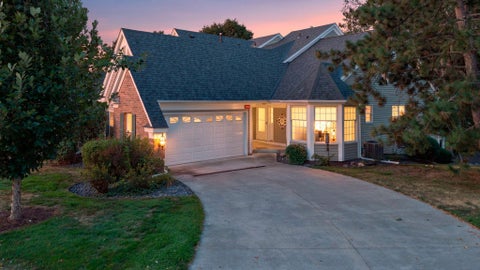 Townhouse For Sale - 1270 Birch Pond Trail<br/> Ramsey County, Saint Paul, MN 55110
