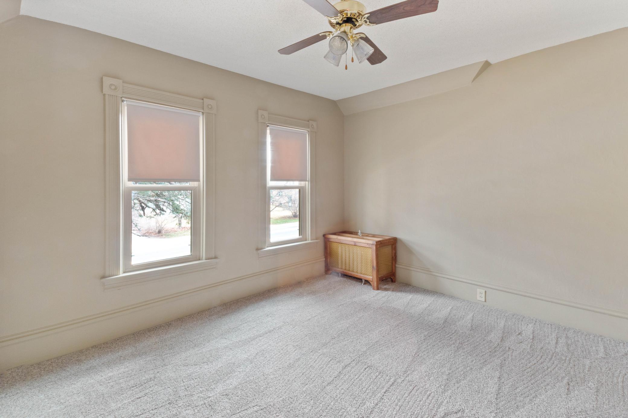 610 Jones Street, Eveleth, Minnesota image 11