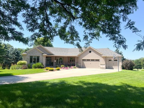 Homes For Sale - 7005 Halifax Lane<br/> Olmsted County, Rochester, MN 55901