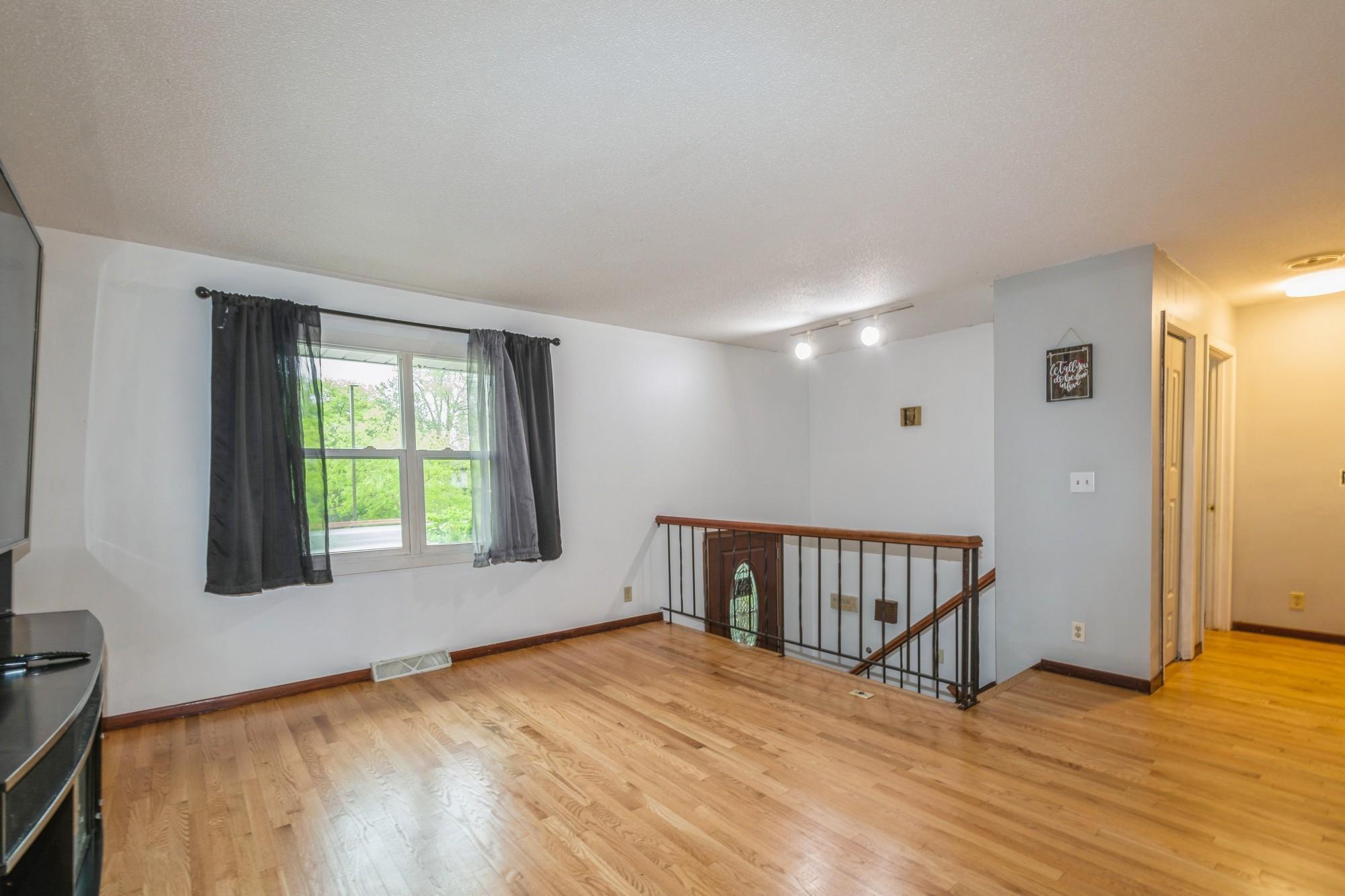 1570 Silver Lake Road, Saint Paul, Minnesota image 4