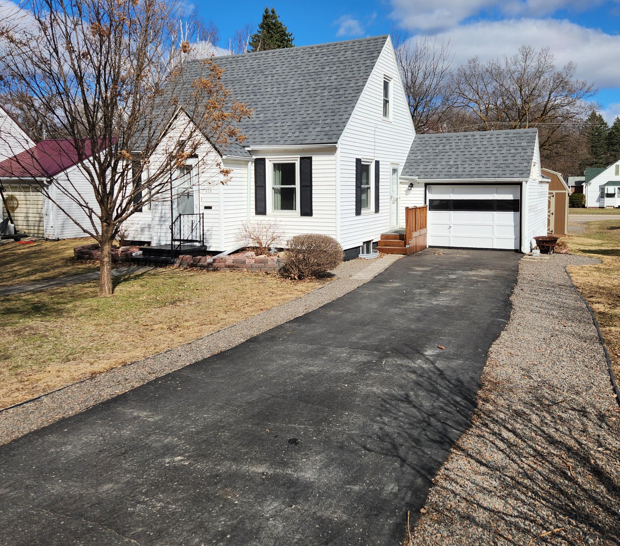 528 N 7th Street, Montevideo, Minnesota image 1