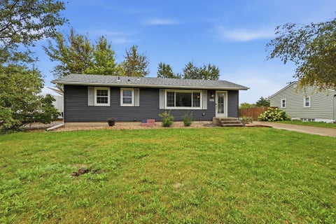 Homes For Sale - 14760 Cambrian Avenue<br/> Rosemount, MN 55068