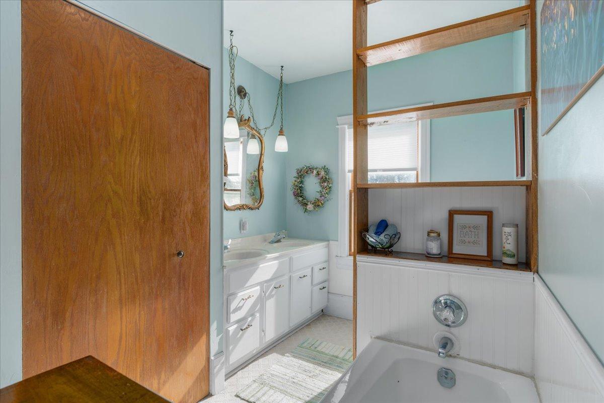 W4851 370th Avenue, Ellsworth, Wisconsin image 28