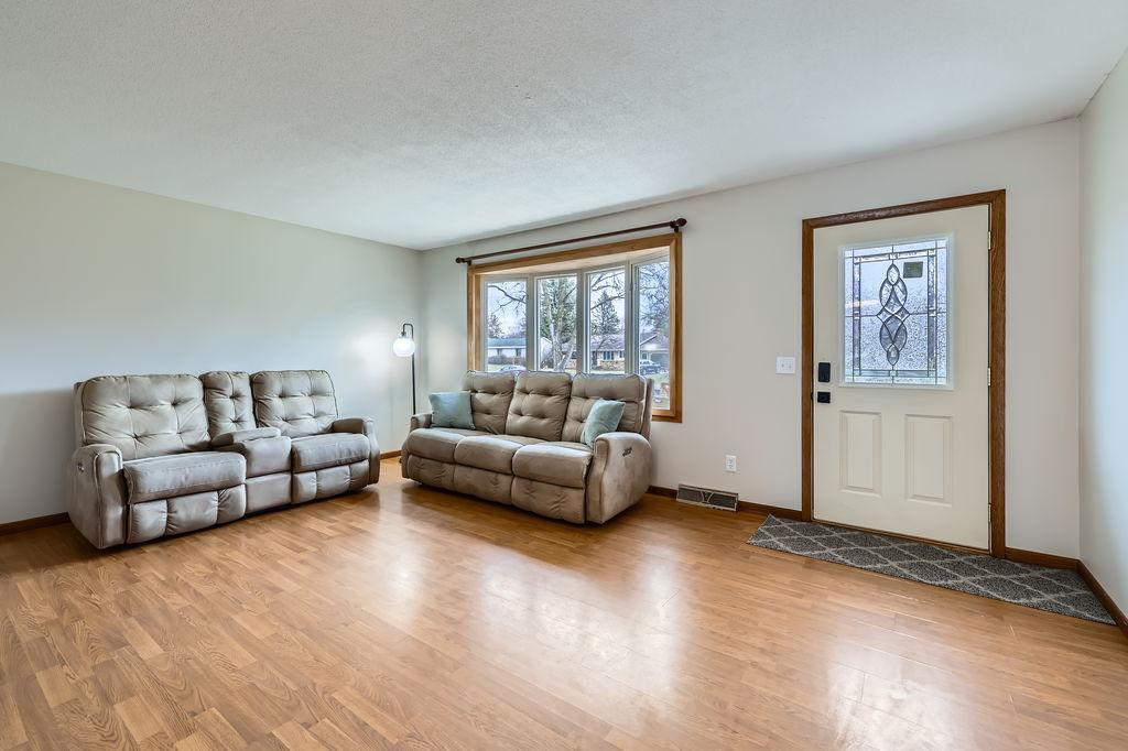 13926 Crocus Street, Andover, Minnesota image 3