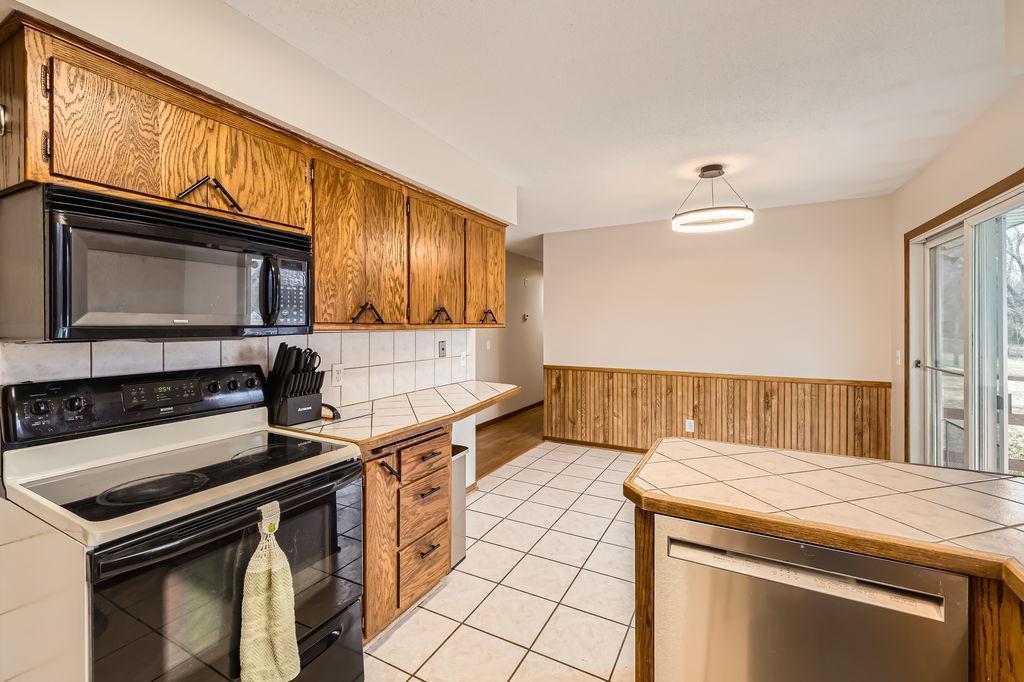 13926 Crocus Street, Andover, Minnesota image 7