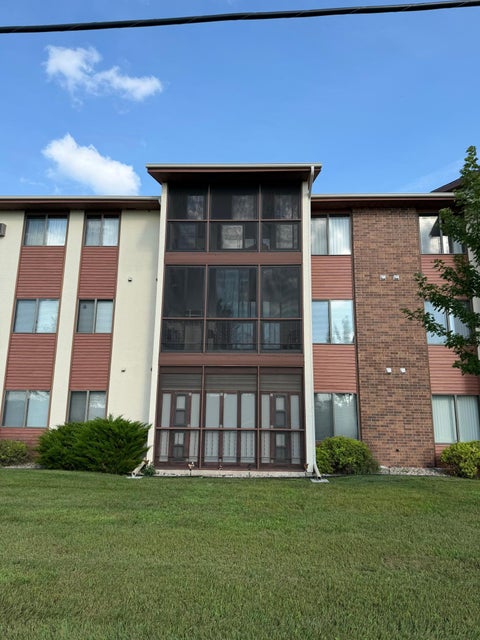 Condo For Sale - 2679 Albion Avenue<br/> Fairmont, MN 56031