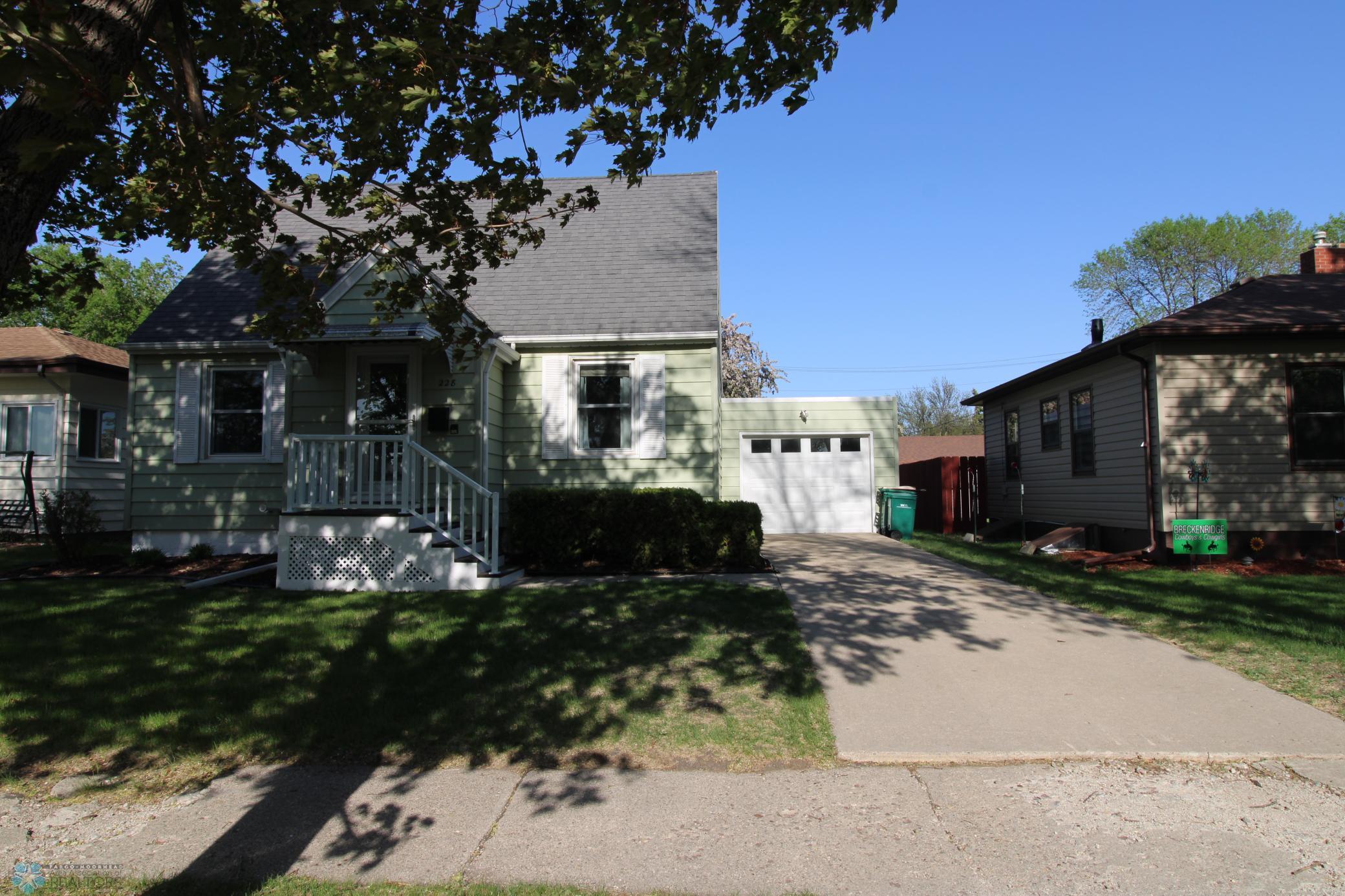 228 Oak Street, Breckenridge, Minnesota image 2