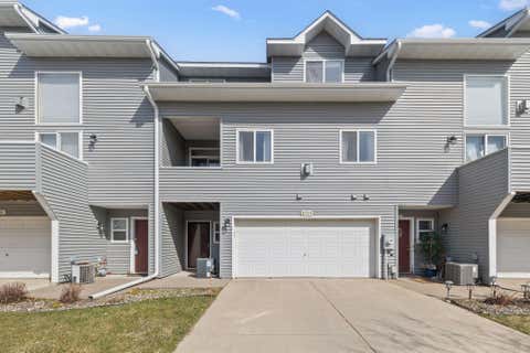 Townhouse For Sale - 673 Kingfisher Lane<br/> Washington County, Woodbury, MN 55125