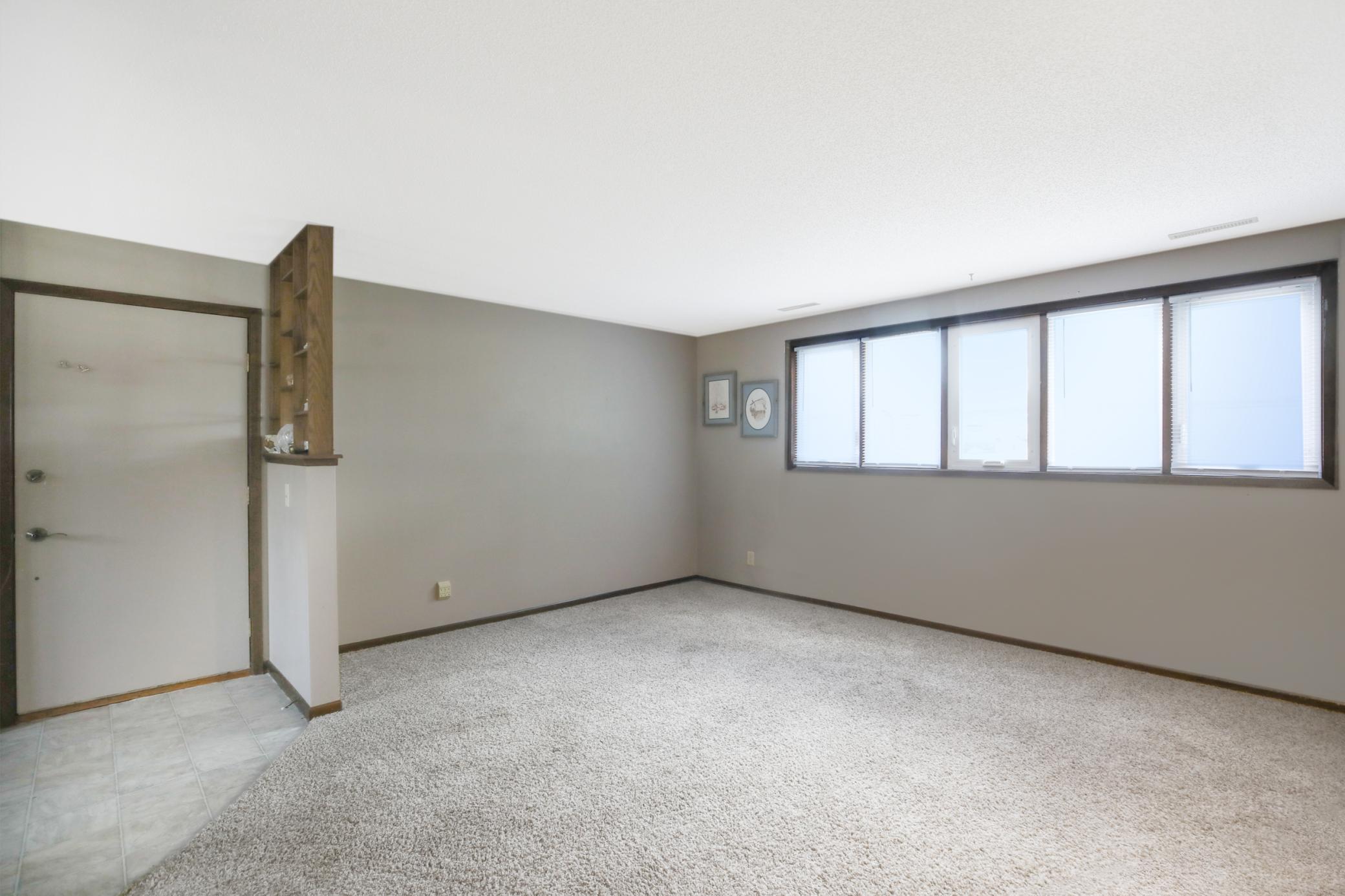 1801 Lakewood Avenue, Albert Lea, Minnesota image 2