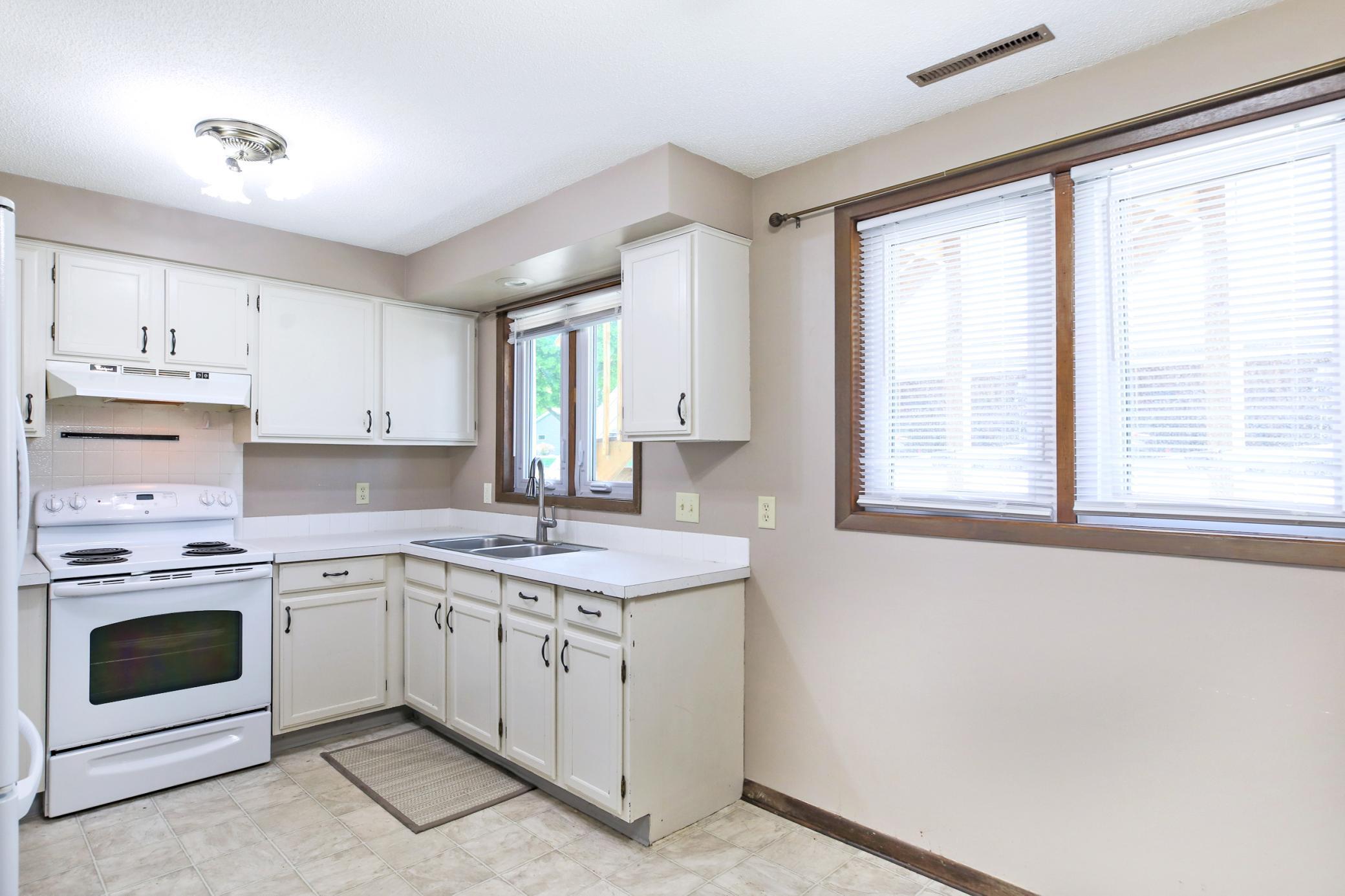 1801 Lakewood Avenue, Albert Lea, Minnesota image 8