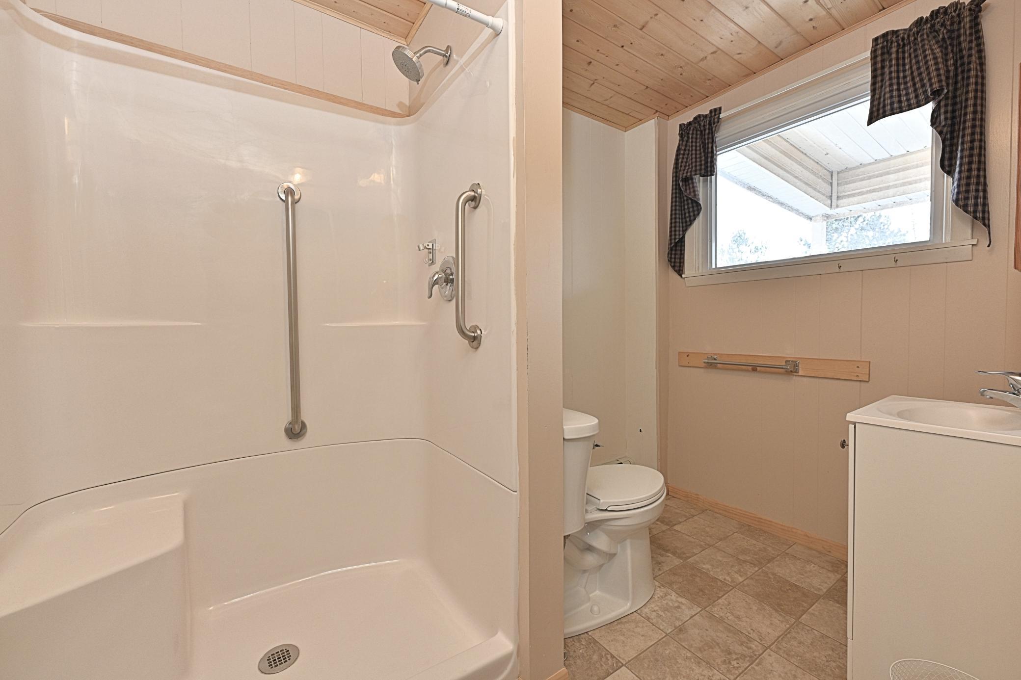 603 Cole Street, Coleraine, Minnesota image 16