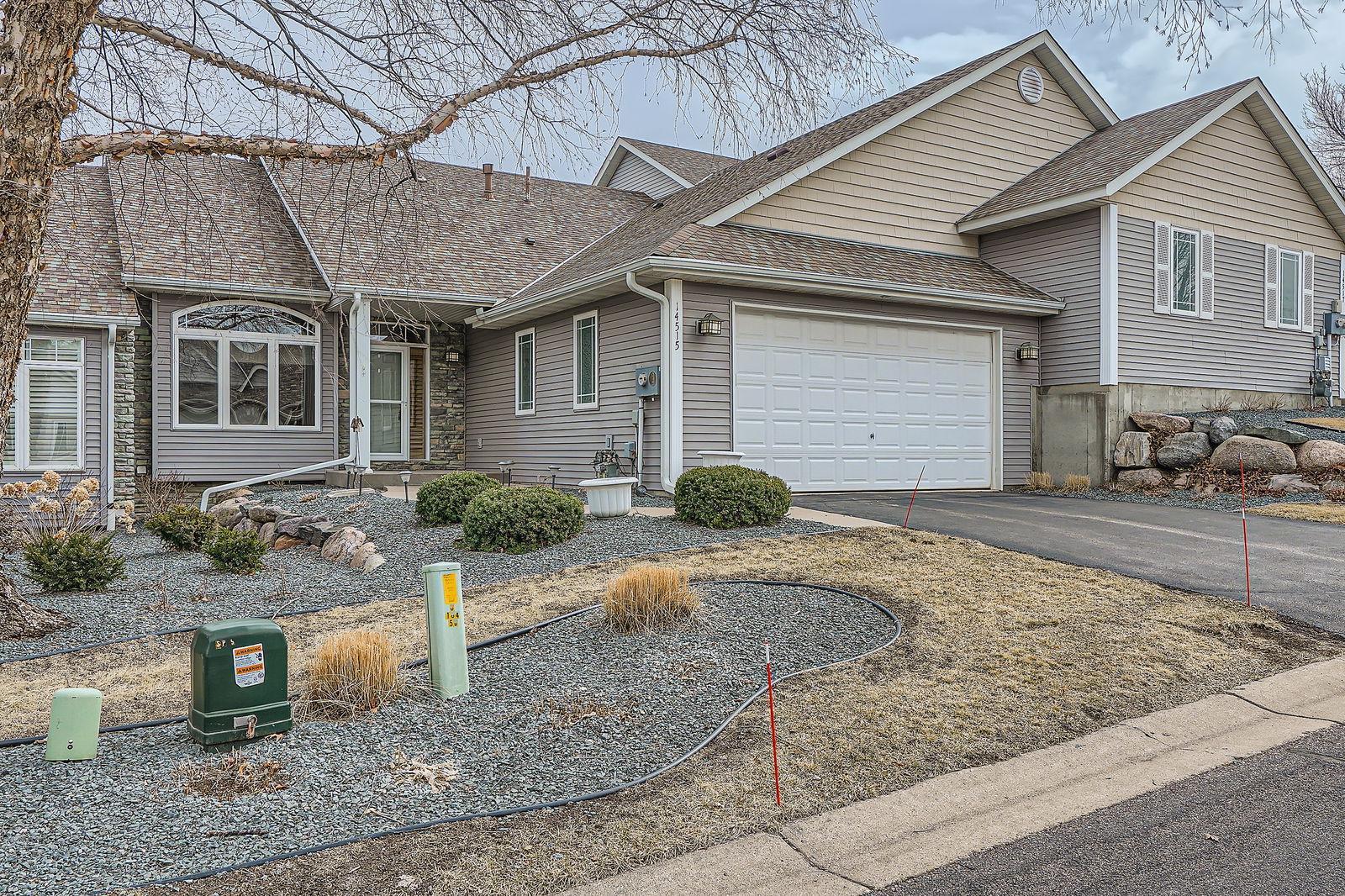 14515 Hunters Lane, Savage, Minnesota image 2