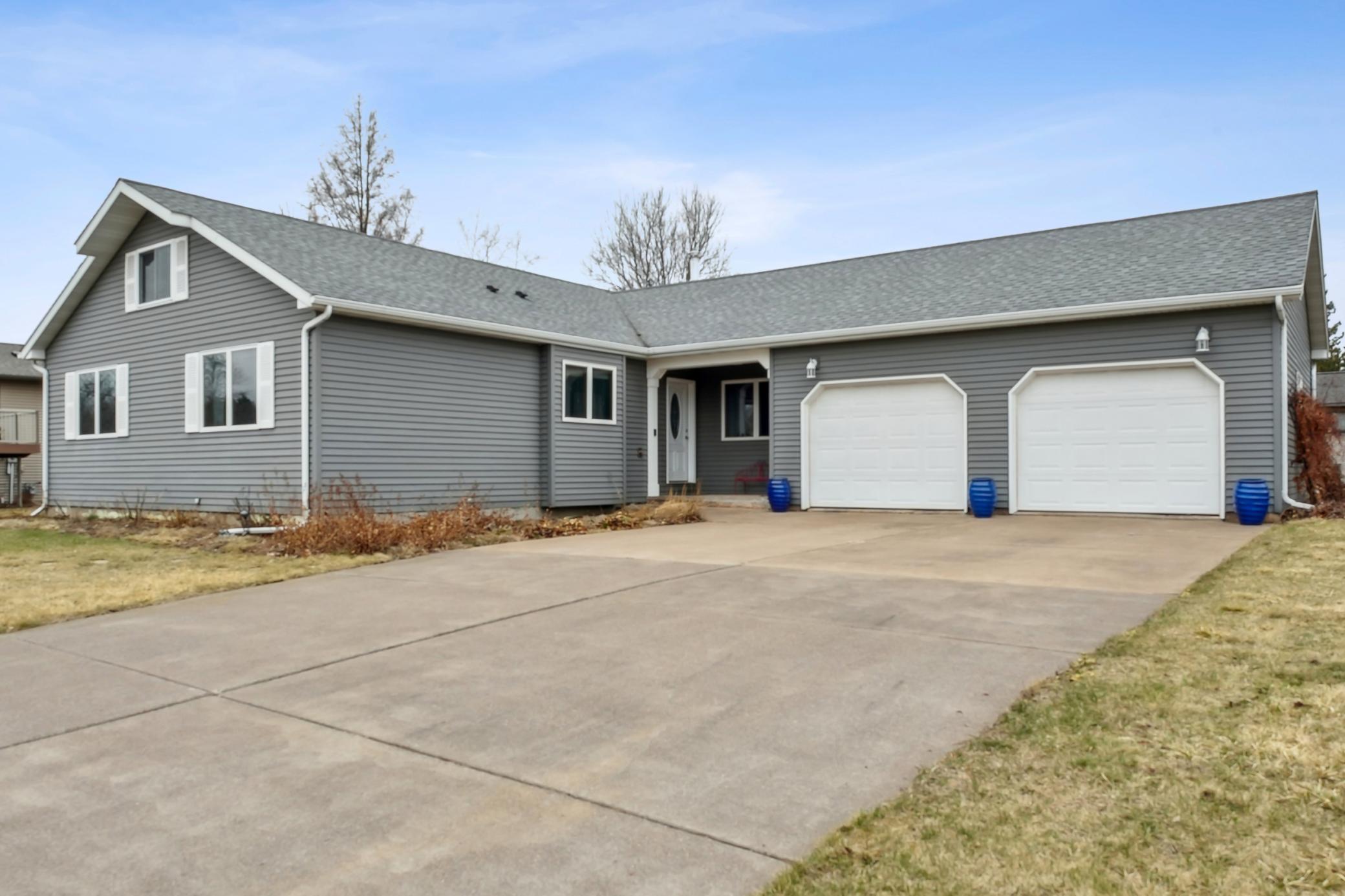 911 Slate Street, Cloquet, Minnesota image 1