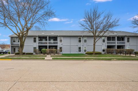 Condo For Sale - 232 S Dewey Street<br/> Martin County, Fairmont, MN 56031