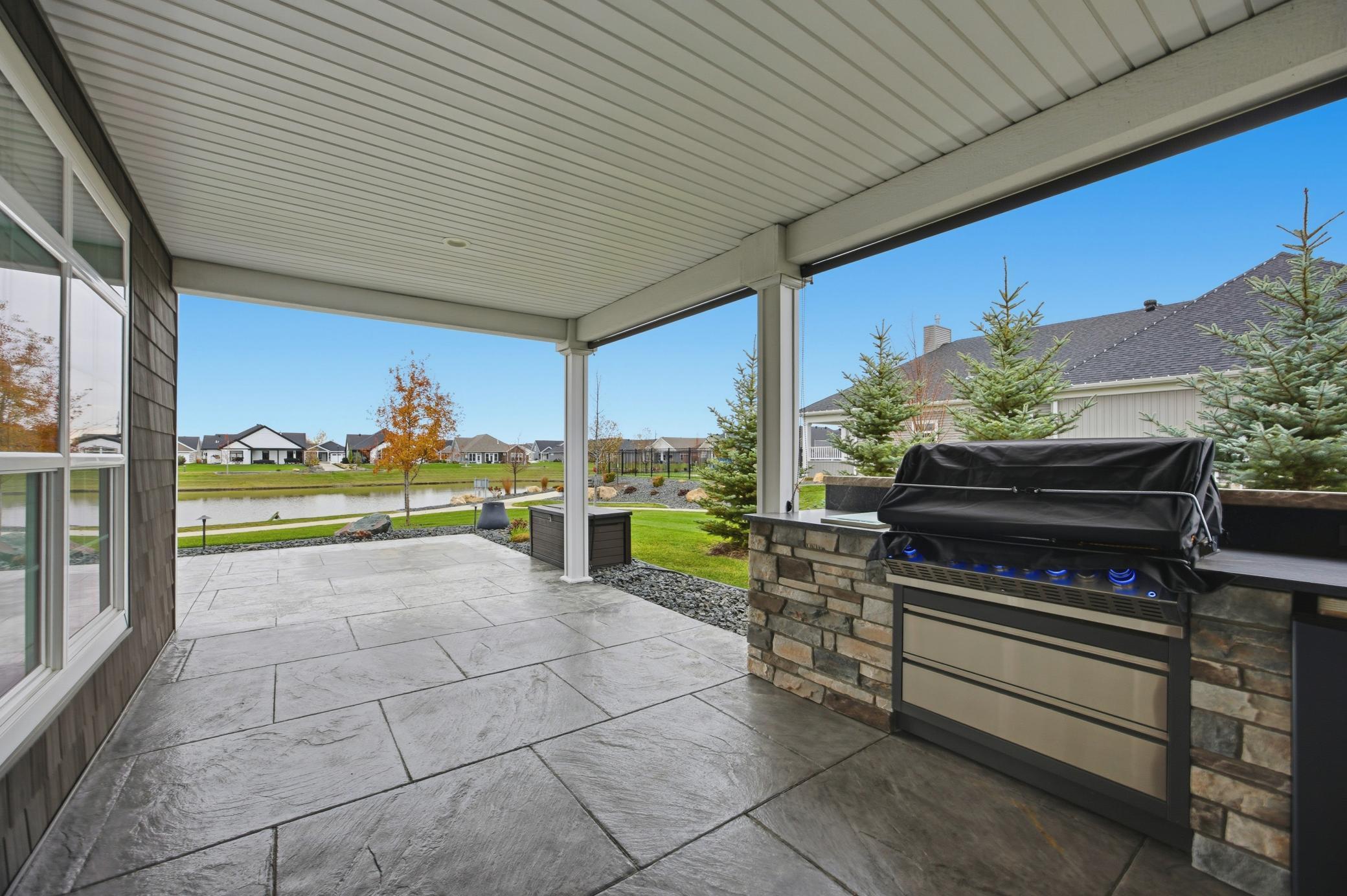 West Fargo, North Dakota 58078, United States, 4 Bedrooms Bedrooms, ,2 BathroomsBathrooms,Residential,Active,240129