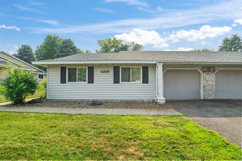 Townhouse For Sale - 1105 Bartosh Lane<br/> River Falls, WI 54022