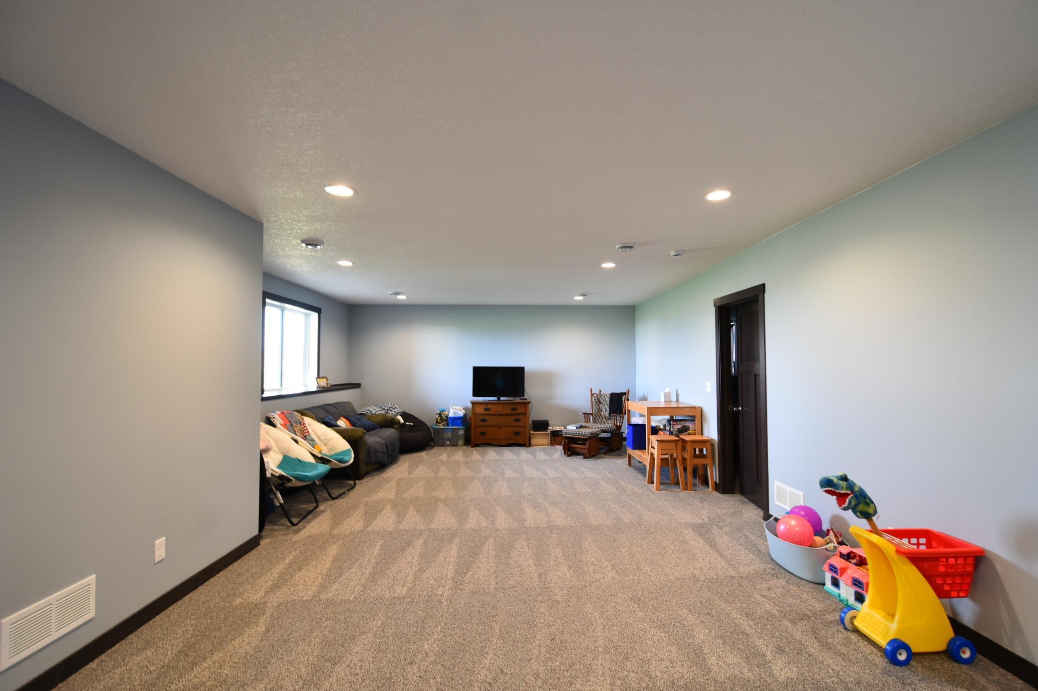 1800 20th Avenue Circle, Kasson, Minnesota image 38