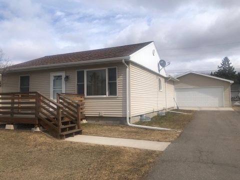 Homes For Sale - 5414 Park Drive<br/> Saint Louis County, Mountain Iron, MN 55768