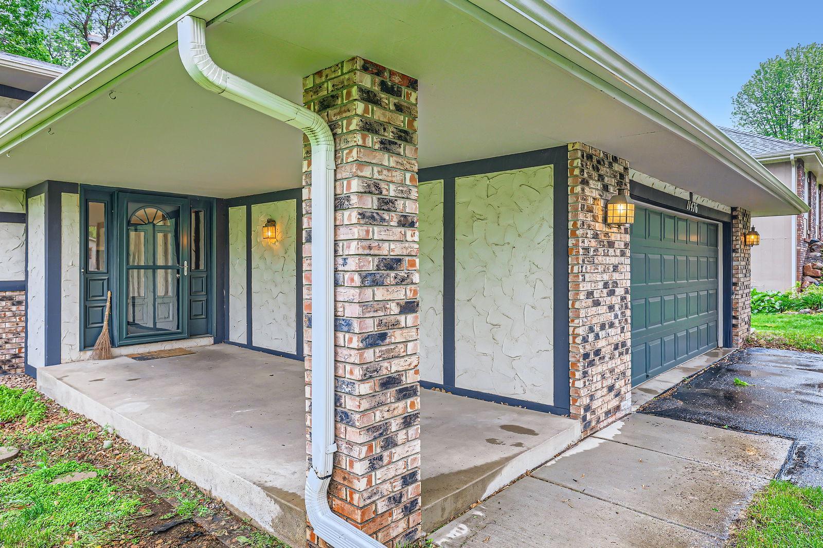 11476 65th Place, Maple Grove, Minnesota image 3