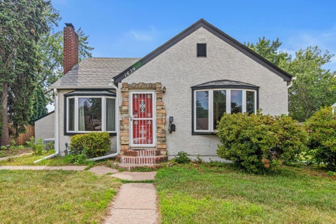 Homes For Sale - 1639 Chamber Street<br/> Saint Paul, MN 55106