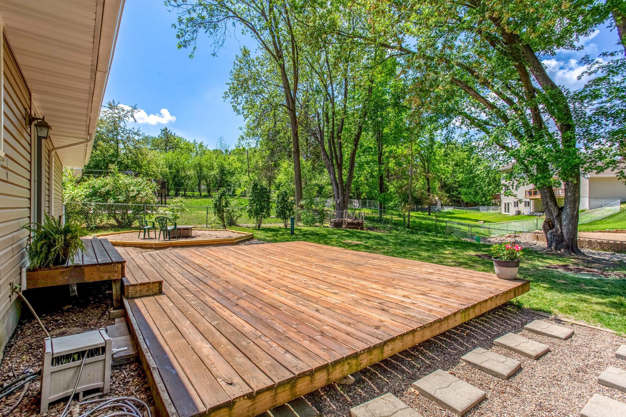 6829 Dallas Lane, Maple Grove, Minnesota image 3