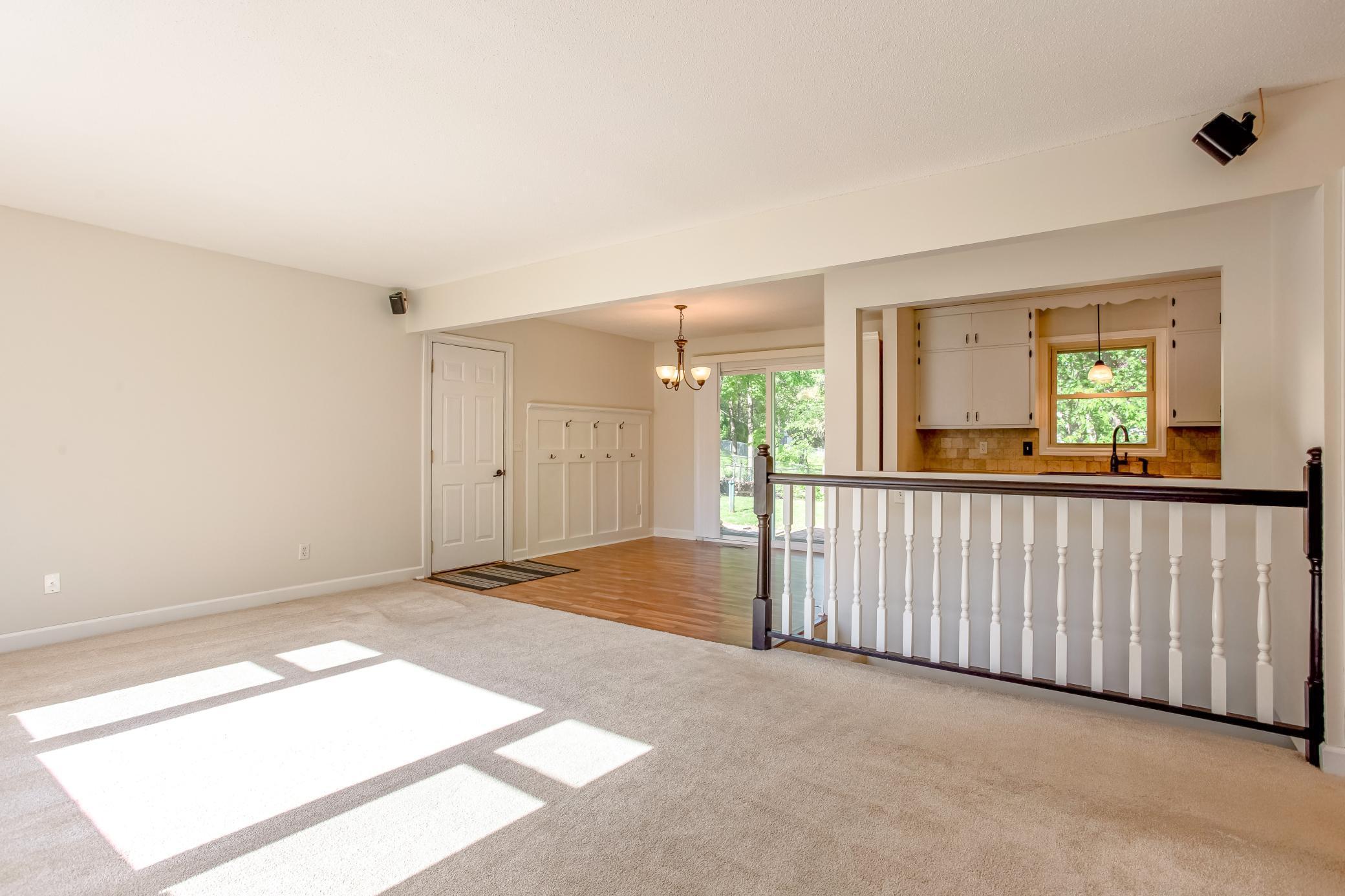 6829 Dallas Lane, Maple Grove, Minnesota image 13