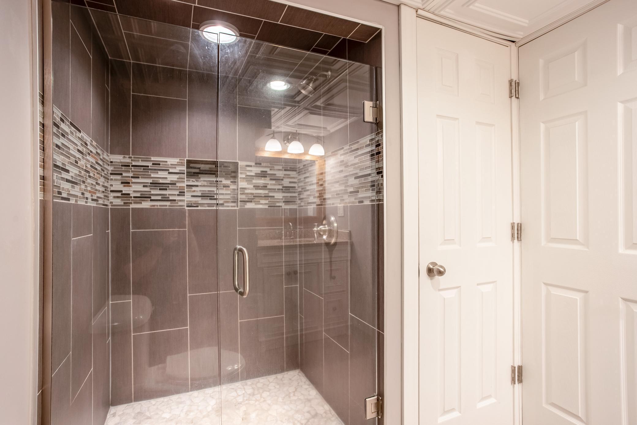 6829 Dallas Lane, Maple Grove, Minnesota image 32
