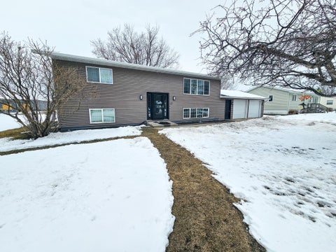 Homes For Sale - 618 Saint Marys Avenue<br/> Red Lake County, Red Lake Falls, MN 56750