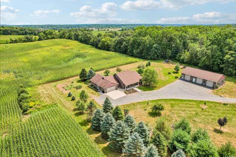 Homes For Sale - 376 220th Street<br/> Star Prairie, WI 54020