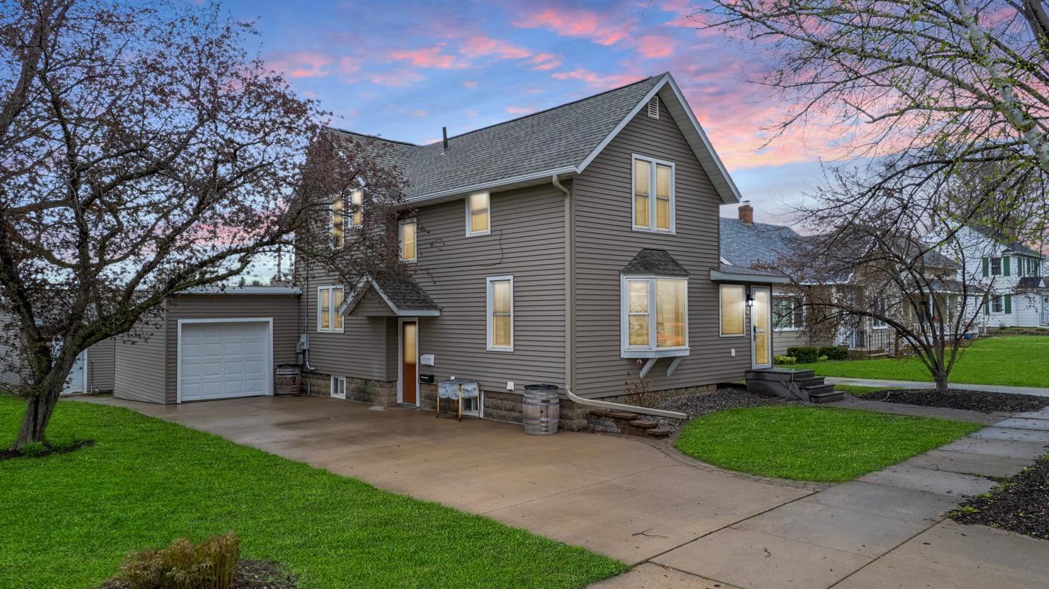 621 Fillmore Street, Chatfield, Minnesota image 1