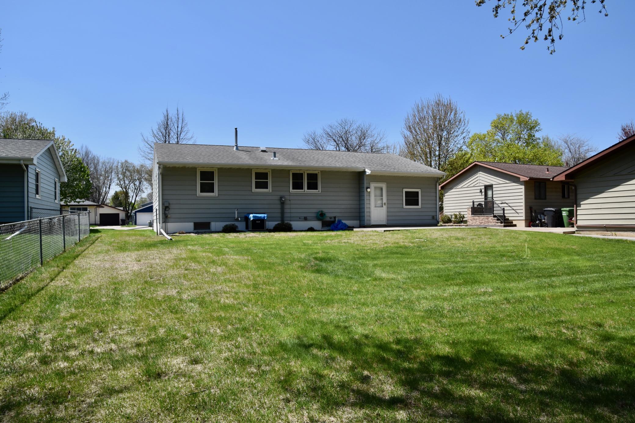 619 Ash Road, Worthington, Minnesota image 5
