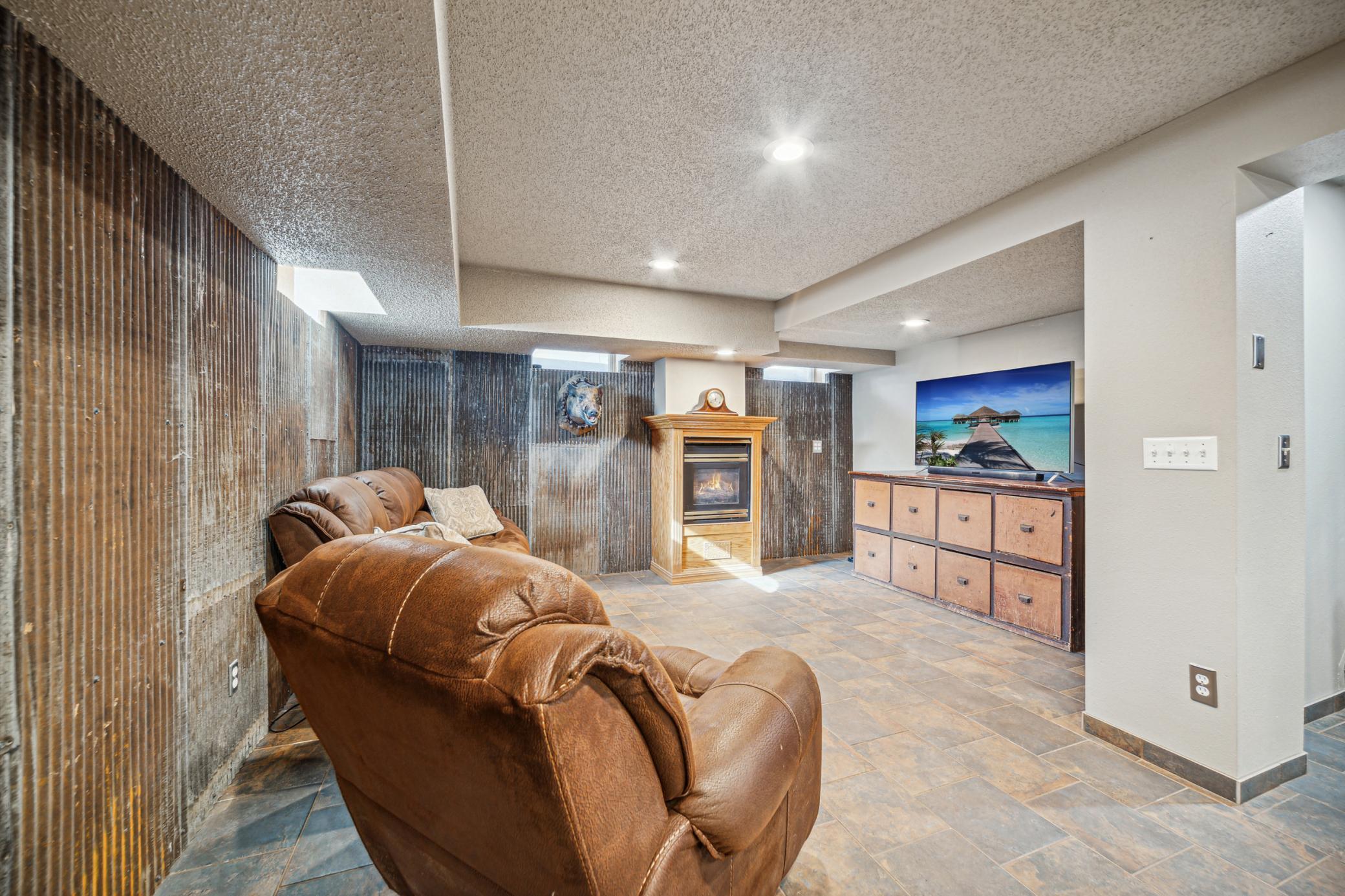 525 15th Street, Glencoe, Minnesota image 20