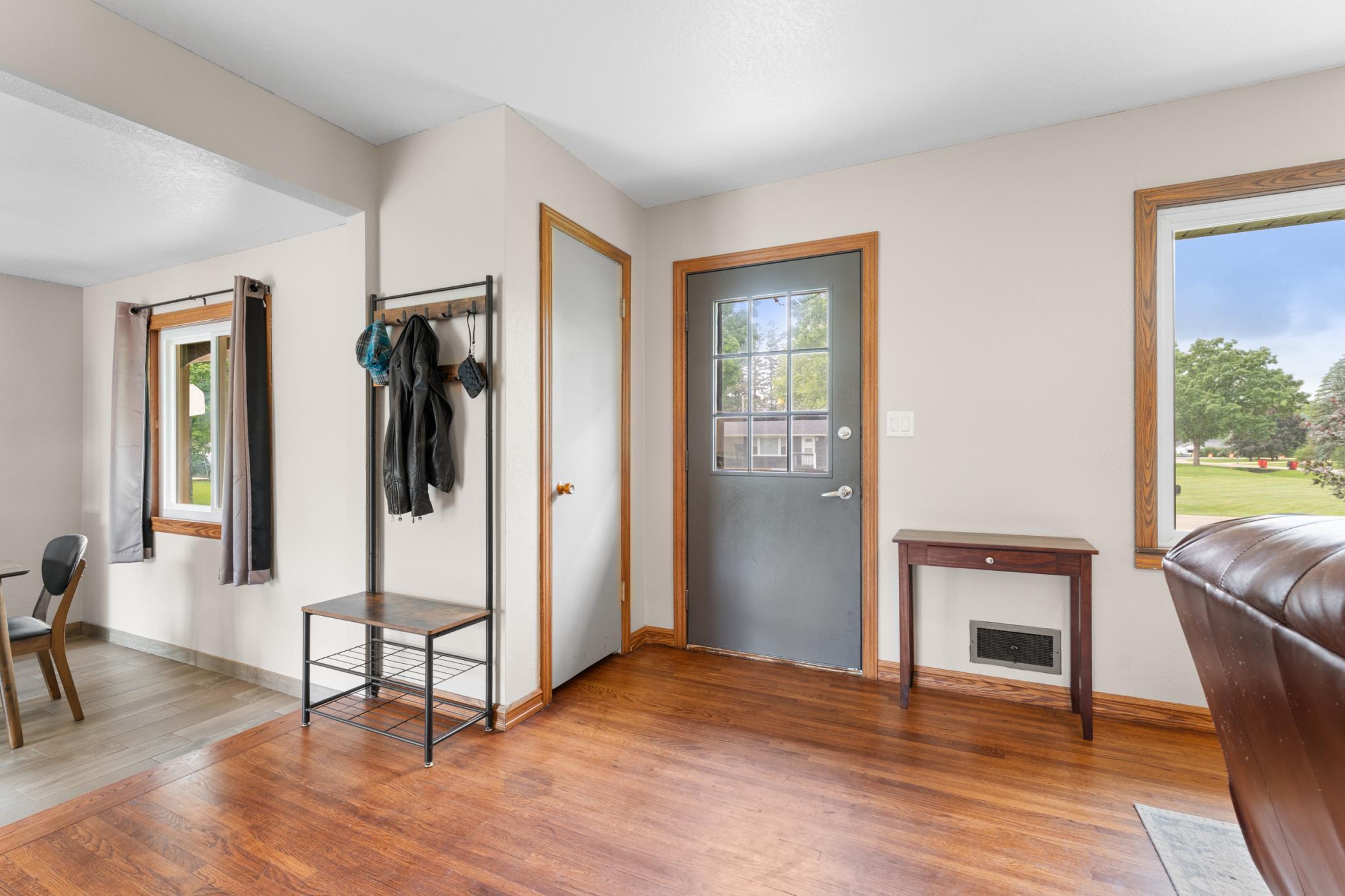 2604 19th Avenue, Rochester, Minnesota image 2