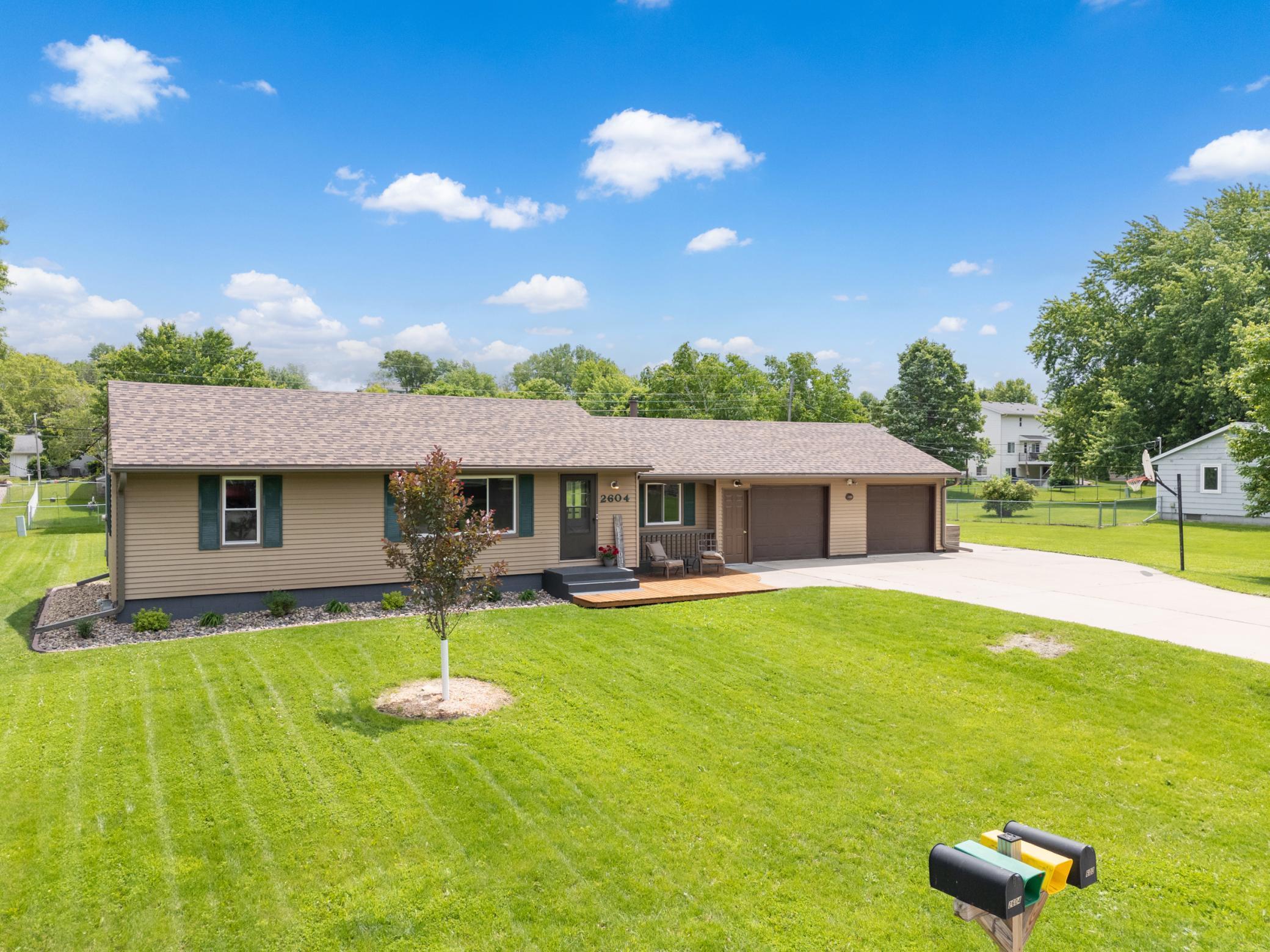 2604 19th Avenue, Rochester, Minnesota image 1