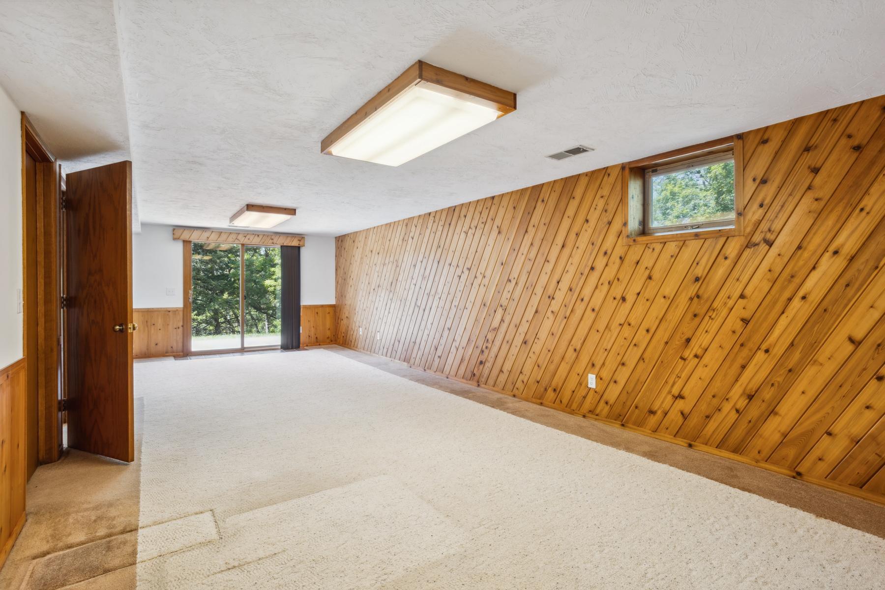 2820 150th Street, Shakopee, Minnesota image 37
