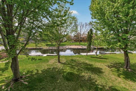 Homes For Sale - 3290 Williams Lane<br/> Mound, MN 55364