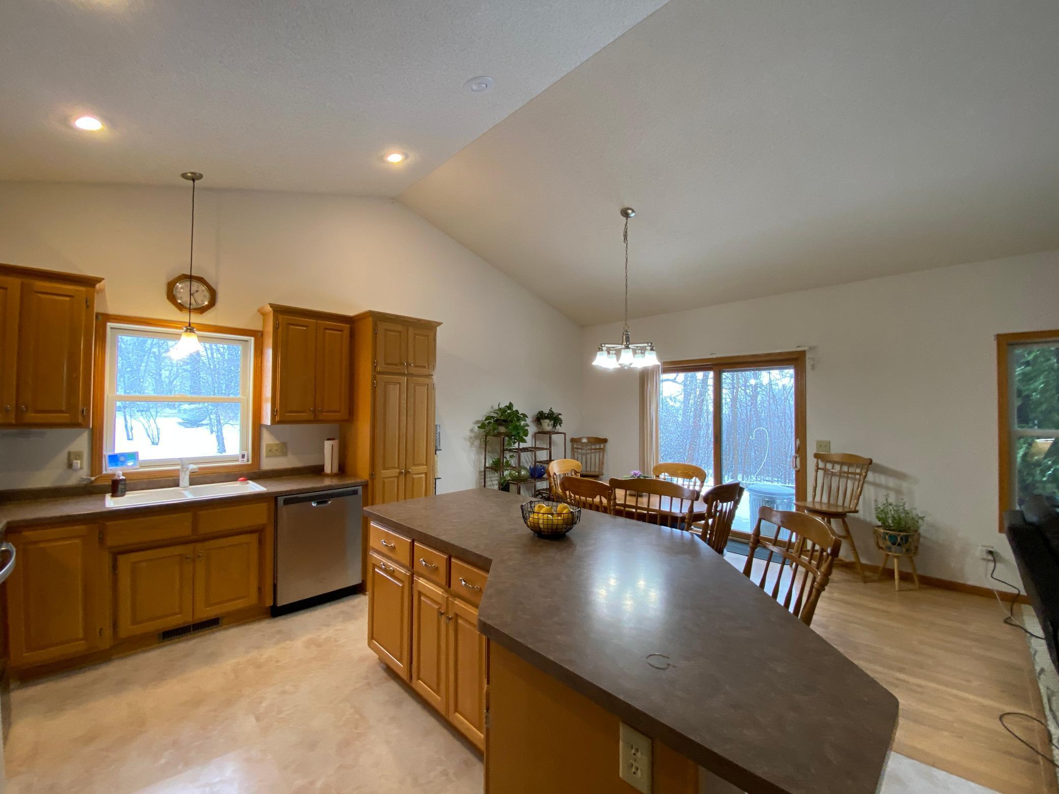 57165 Hickory Lane, Pine City, Minnesota image 8