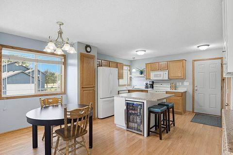 Multifamily For Sale - 1108 Mockingbird Loop<br/> Sartell, MN 56377