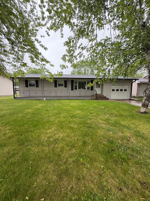 Homes For Sale - 1614 11th Avenue<br/> Granite Falls, MN 56241