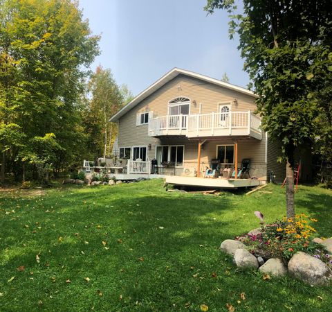 Homes For Sale - 21564 Sugarbush Lane<br/> Cohasset, MN 55721