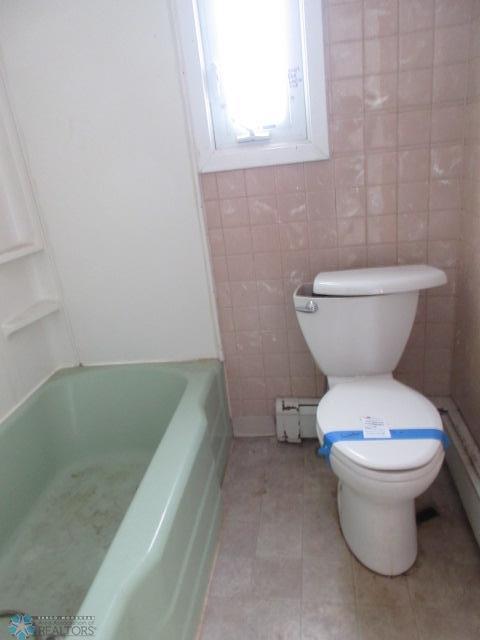 Fairmount, North Dakota 58030, United States, 3 Bedrooms Bedrooms, ,1 BathroomBathrooms,Residential,Pending,5144