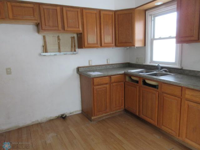 Fairmount, North Dakota 58030, United States, 3 Bedrooms Bedrooms, ,1 BathroomBathrooms,Residential,Pending,5144