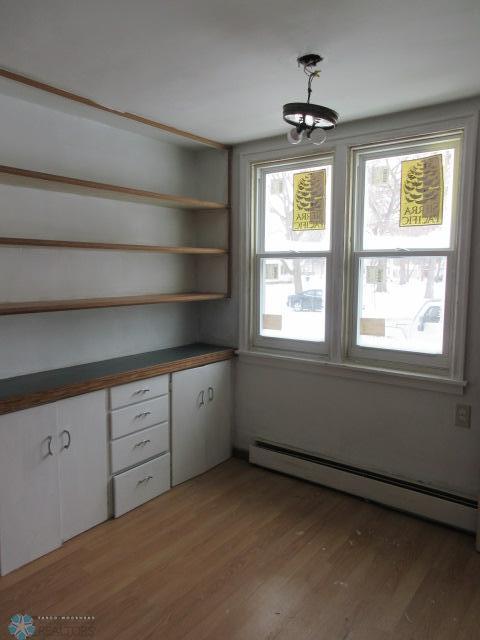 Fairmount, North Dakota 58030, United States, 3 Bedrooms Bedrooms, ,1 BathroomBathrooms,Residential,Pending,5144