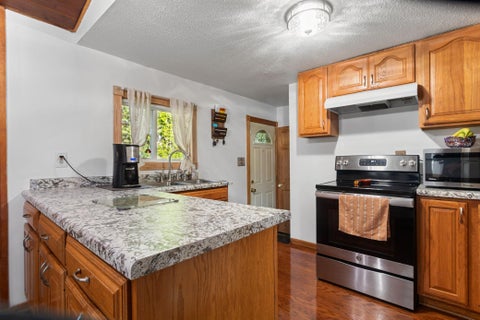 Homes For Sale - 1326 Reaney Avenue<br/> Saint Paul, MN 55106